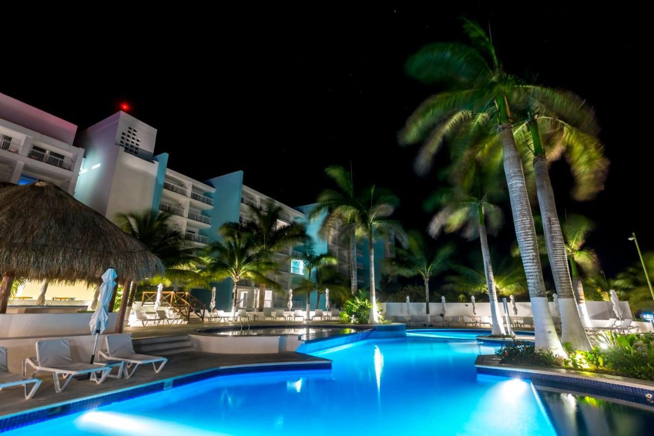 Fiesta Americana Cozumel All Inclusive Hotel Exterior photo